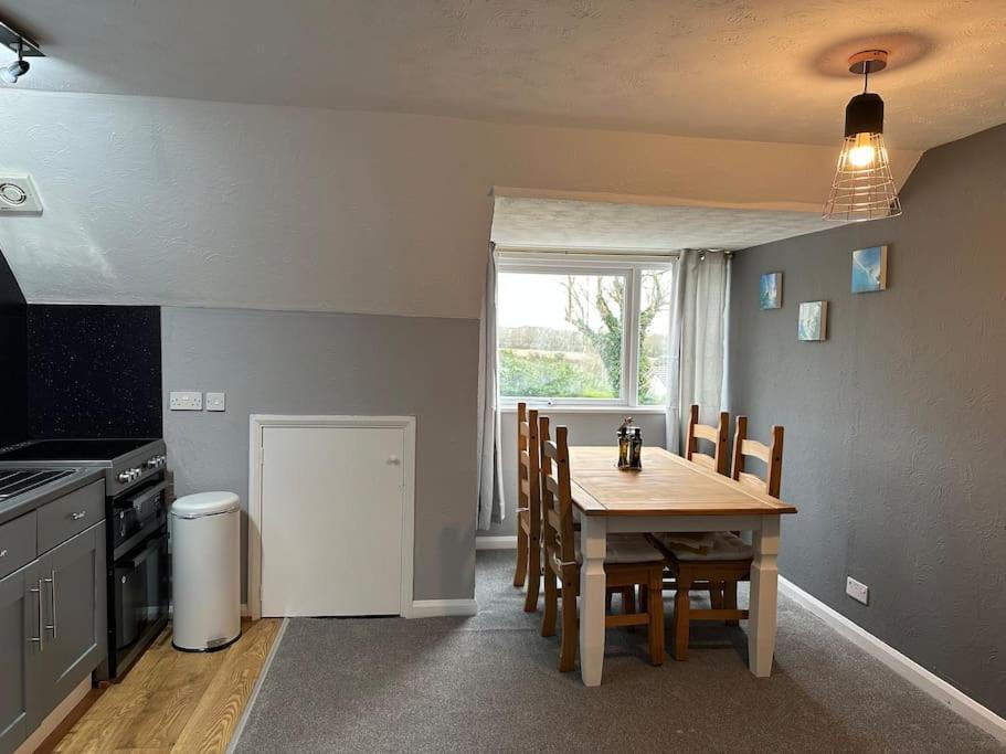 Faldouet 3 Bed Flat In Rock Saint Minver Eksteriør billede